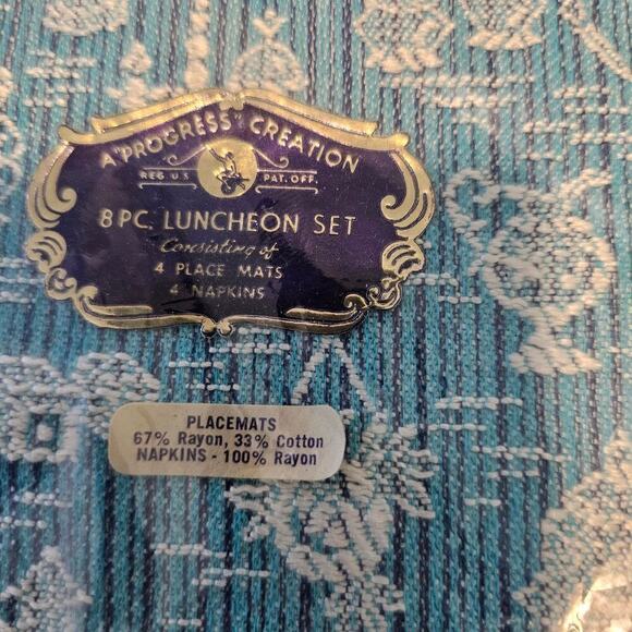 Vintage 8 Piece Luncheon Set Placemats and Napkins Blue Embroidered Kitchen Set - Picture 3 of 10